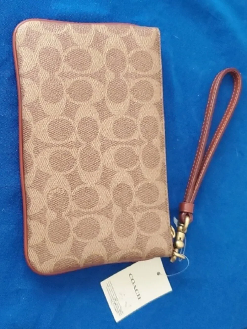 NWT Coach Corner Zip Wristlet Signature Canvas Brown Tan Gold Hardware